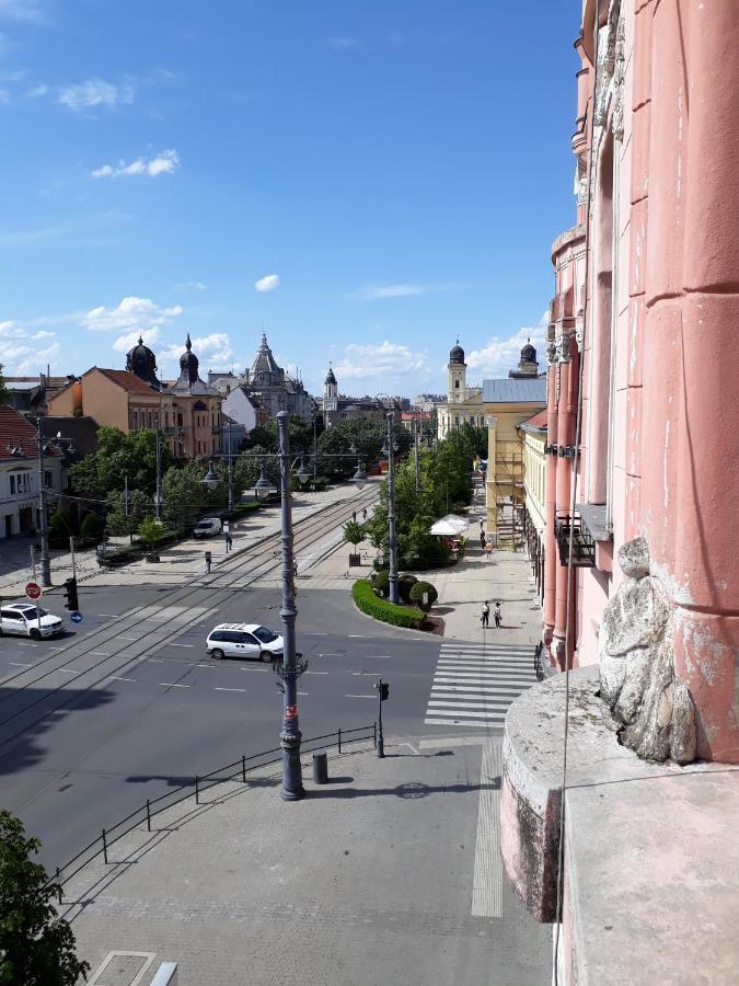 Piac Utcai Apartman Debrecen Exterior foto